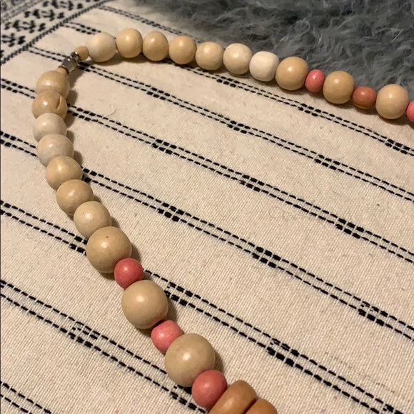 🌼 Antique Wood Beaded Necklace - 60s 🌼 - Picture 6 of 6
